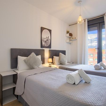 2B2B Deluxe Apartment - Jardines De Cuatro Caminos - Business District - Santiago Bernabeu Мадрид Екстериор снимка