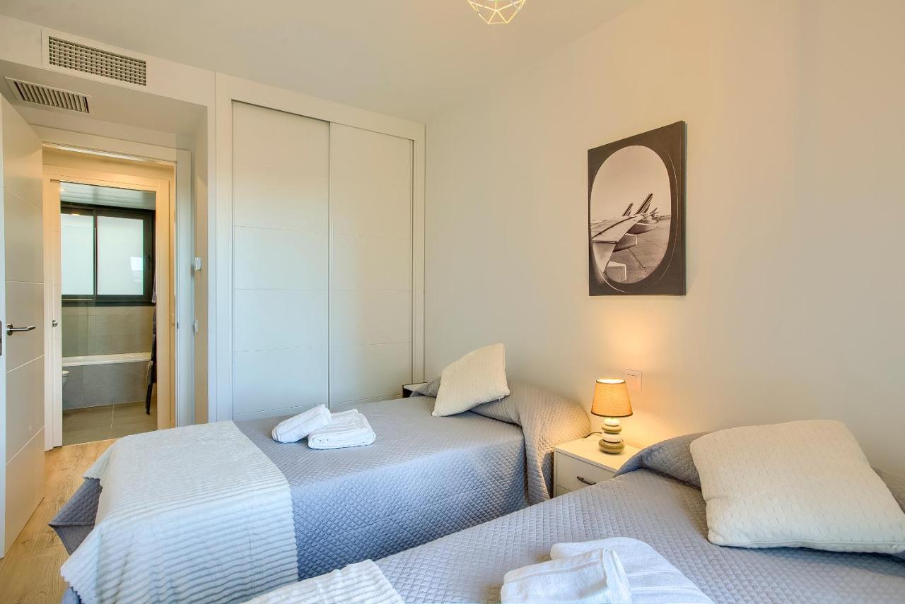 2B2B Deluxe Apartment - Jardines De Cuatro Caminos - Business District - Santiago Bernabeu Мадрид Екстериор снимка